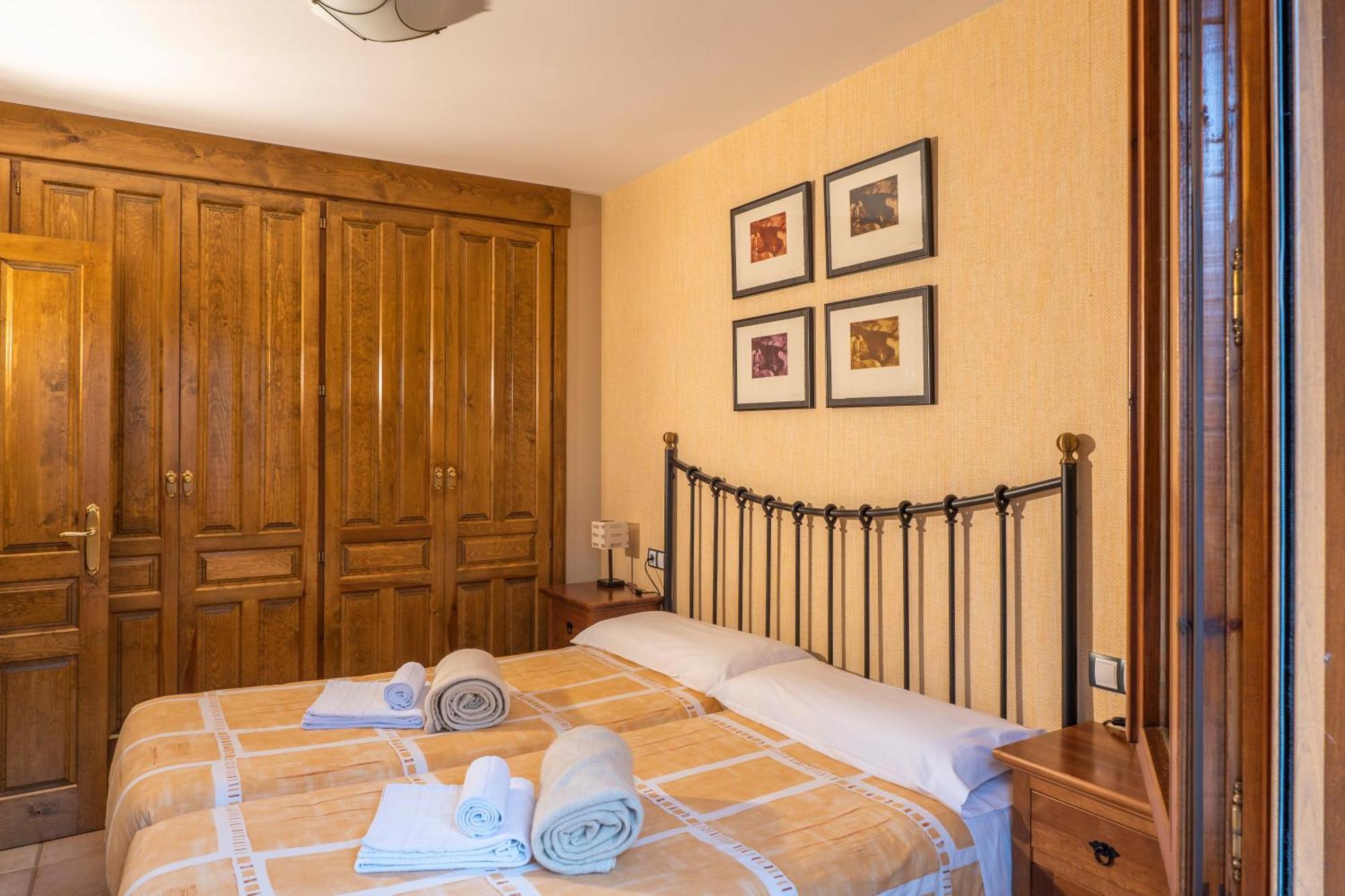 La Borda De Marco Apartment Gavin Exterior photo